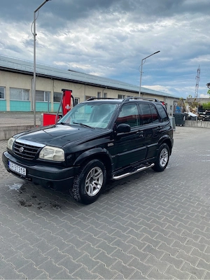 Masina Suzuki 4x4 - imagine 3