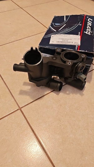 Termostat nou motor1.4 benzina vw - imagine 3