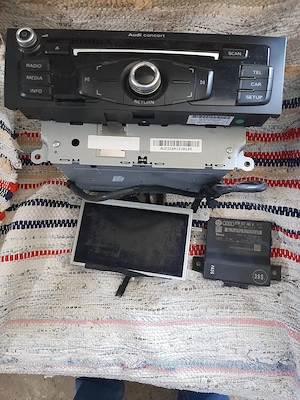retrofit radio a5