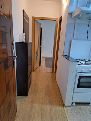 Ofer spre închiriere apartament  - imagine 3