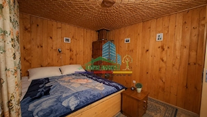 Casă de vacanță, 4 camere, garaj, teren 251 mp– Lepșa, Județul Vrancea - imagine 2