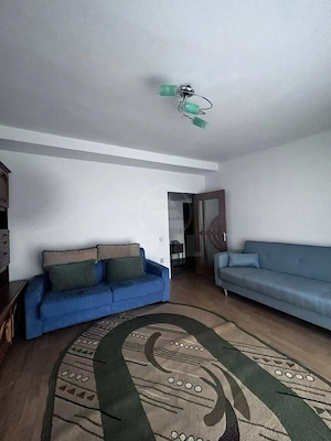 Apartament de o camera, zona Florilor-Floresti - imagine 3
