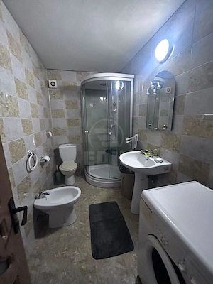 Apartament de o camera, zona Florilor-Floresti - imagine 5