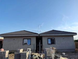 Duplex individual - toate utilitatile