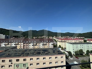 Garsonieră luminoasă, mobilată și utilată, cu vedere spre pădure - imagine 16