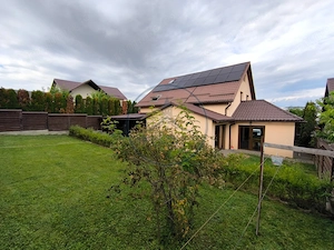 Casă în Subcetate cu sistem fotovoltaic 15 kW și contract de prosumator activ - imagine 12