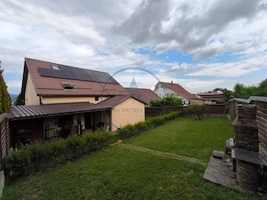 Casă în Subcetate cu sistem fotovoltaic 15 kW și contract de prosumator activ - imagine 13