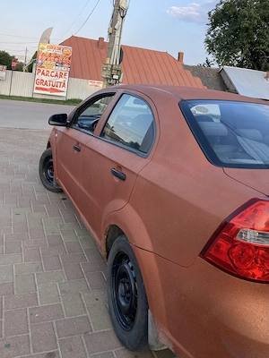 Vand Chervolet aveo 1.2 benzină  - imagine 3
