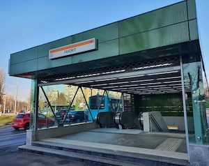 Drumul Taberei Favorit Metrou Str Sibiu etaj 5 din 10  balcon, mobilata utilata clasic , libera