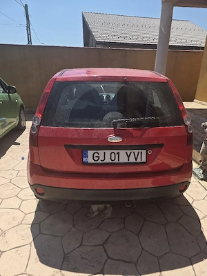 De vinzare Ford Fiesta - imagine 3