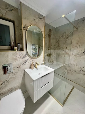 Apartament cu 3 camere, 55 mp, centrala si AC, zona Ultracentral - imagine 12