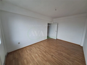 Apartament 2 camere decomandat zona Central - imagine 4