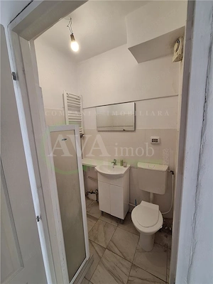 Apartament 2 camere decomandat zona Central - imagine 7