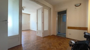 Apartament 4 camere in Deva, zona Piata Centrala - imagine 2