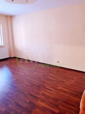 Apartament 2 camere decomandat, zona Nord - imagine 2
