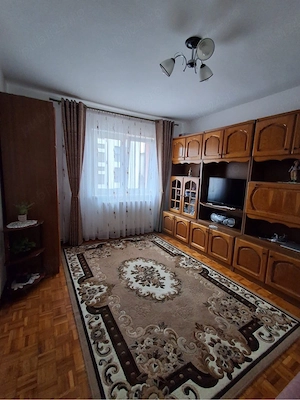    Proprietar vând apartament 2 camere   Zona Luptei - imagine 2