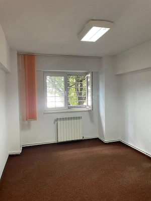 de vânzare apartament la parter situat în Baia Mare la intersectia Regele Mihai I și Cosmonauților - imagine 3