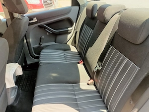 Ford Focus 1.6 benzina - imagine 7