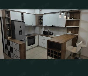 Garsoniera spațioasă și modernă de închiriat  1700 lei+ o lună garanția  - imagine 3