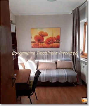 Apartament 3 camere de vanzare zona Centru - imagine 9
