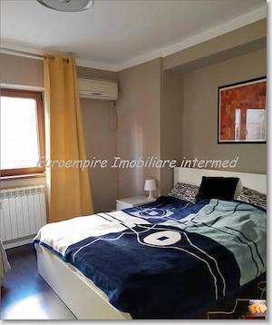Apartament 3 camere de vanzare zona Centru - imagine 10