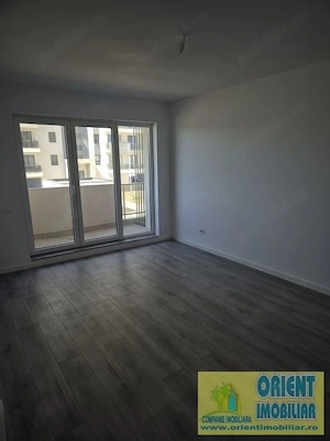 Tomis Plus, 2 camere de vanzare, etaj 1, decomandat