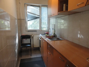 Apartament 3 camere etaj 2 Vlaicu, 63 mp, aproape de statia de tramvai - imagine 7