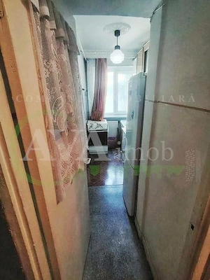 Apartament 2 camere nedecomandat, zona Milcov - imagine 4