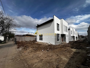 Vila 5 camere || teren 300 mp || Sos Oltenitei