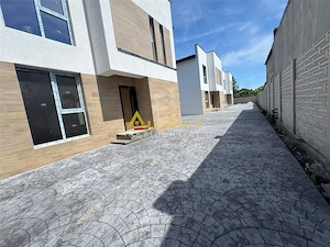 Vila 5 camere || teren 300 mp || Sos Oltenitei - imagine 13