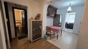 Apartament 2 camere de vânzare, Aviatiei, etaj 3/4, loc parcare inclus - imagine 7