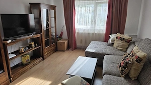 Apartament 2 camere de vânzare, Aviatiei, etaj 3/4, loc parcare inclus - imagine 3