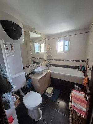 Apartament 2 camere de vânzare, Aviatiei, etaj 3/4, loc parcare inclus - imagine 11