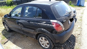 Kia Rio Hatchback  - imagine 3