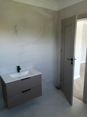  Vila de vis de vânzare zona linistita aproape de Zone Cafe, casă individuală 2026,  P+E, 4 camere, - imagine 7