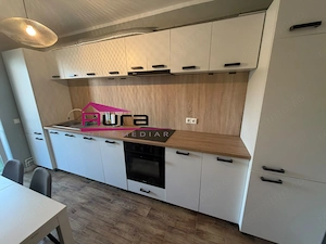 Apartament 3 camere zona Piata Civica - imagine 2