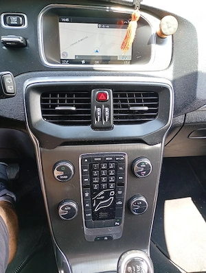 vand volvo v40 - imagine 4