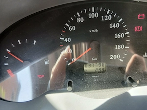 Vând Nisan Micra an 2001 .37796 km pret 2500e - imagine 4