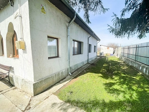  REDUSĂ CU 25.000  ! Casă 4 camere + teren 1.000 mp în Valea Roșie ACUM 65.000 - imagine 3