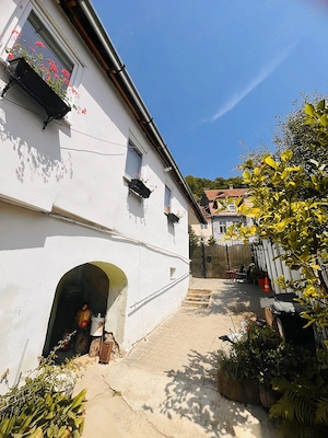 Casă de vânzare în centru Sighisoara - imagine 6