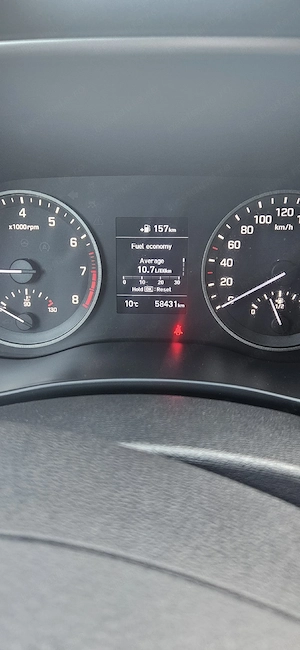 Hyundai Tucson Style 1.6 T-GDi 177 CP 4x4   Prim proprietar   58.431 km   Revizii reprezentanță - imagine 5