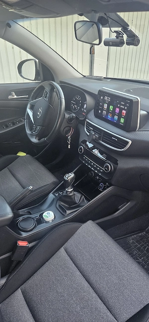 Hyundai Tucson Style 1.6 T-GDi 177 CP 4x4   Prim proprietar   58.431 km   Revizii reprezentanță - imagine 8