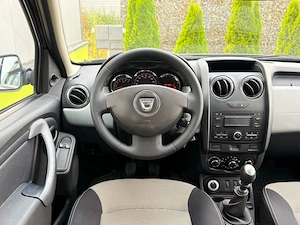 Dacia Duster 1.5 dCi 4x4 Ambiance - imagine 12