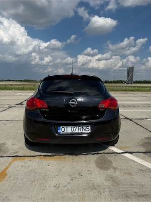 Opel Astra J EURO 5  - imagine 8