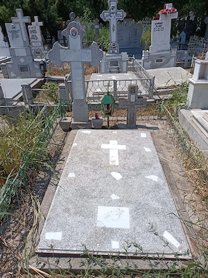 mormant cimitir sfantul Constantin brăila  - imagine 2