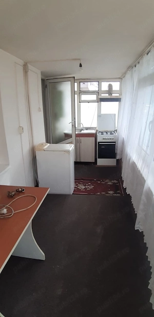 Inchiriez apartament 3 camere - imagine 7