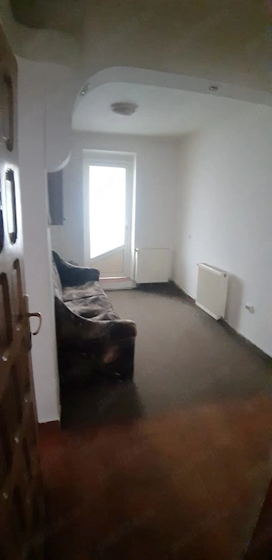 Inchiriez apartament 3 camere - imagine 6