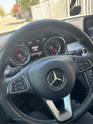 Mercedes GLA 180 - imagine 4