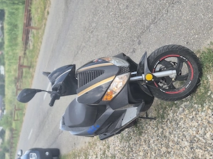 Scuter 49cc Triumph înmatriculat 