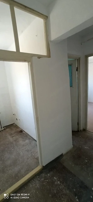 Apartament 4 camere, decomandat, Bals - imagine 5